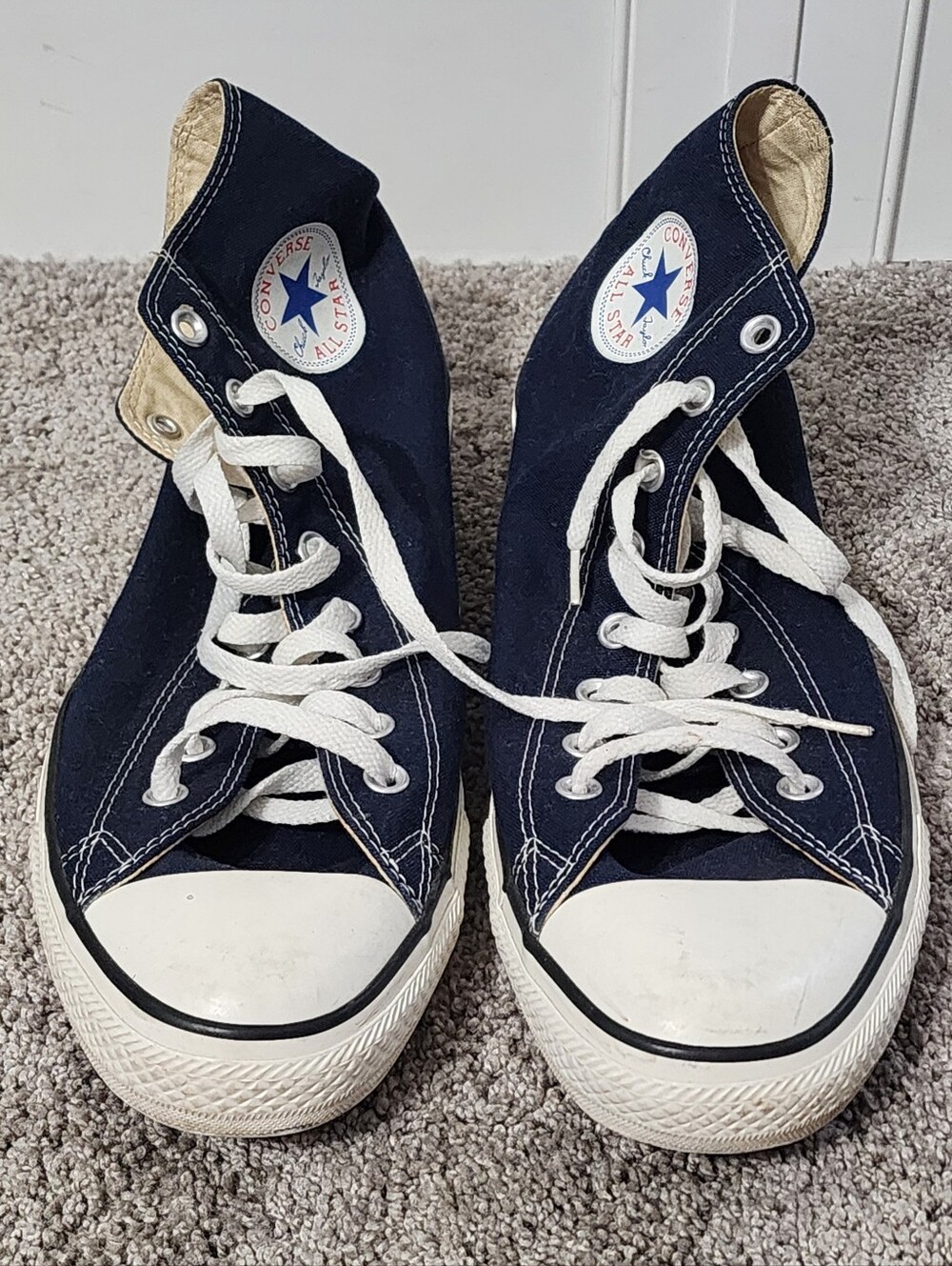 Converse Chuck Taylor All Star Mens Size 12, High Tops Navy Blue, Minimal Wear